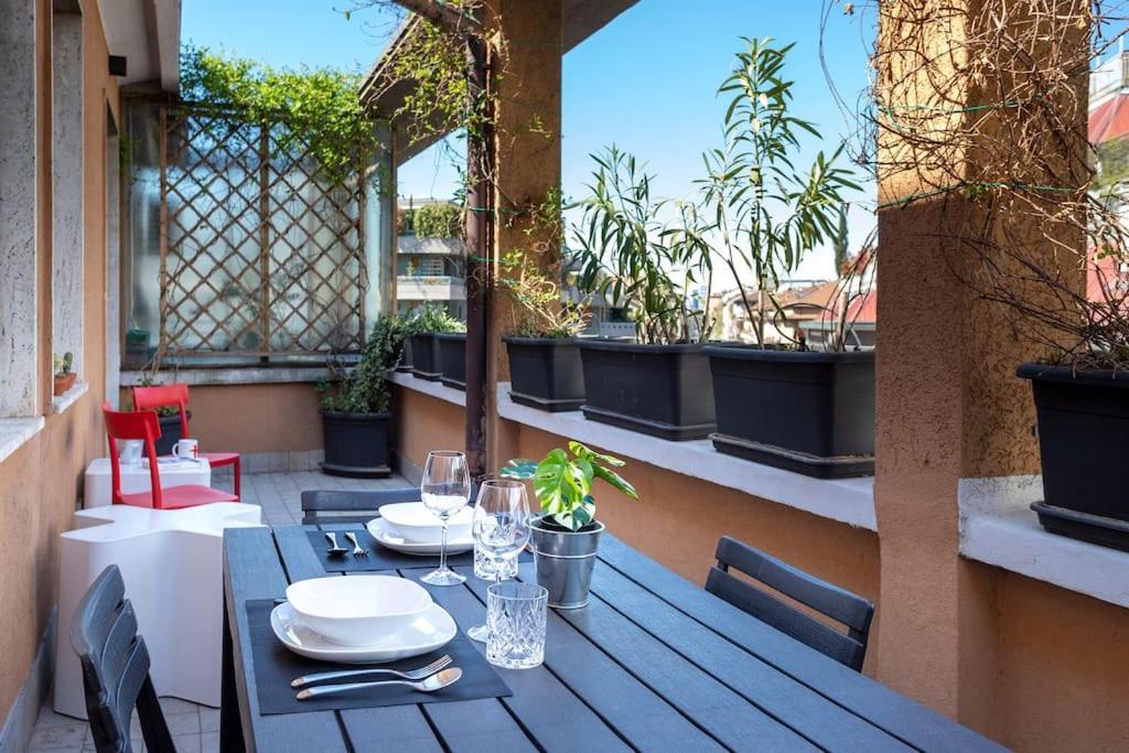 Ennio'S Nest - Private Terrace Appartement Milaan Buitenkant foto